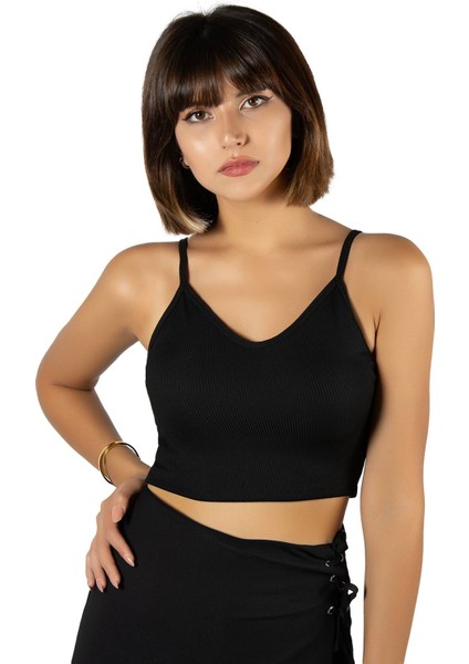 Kadın Siyah Ip Askılı Fitted/vücuda Oturan Fitilli Örme Crop Top Bluz 23K-TRP-CRP05