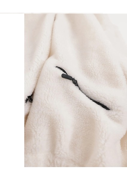 Unisex Beyaz Oversize Peluş Ceket fırsatları