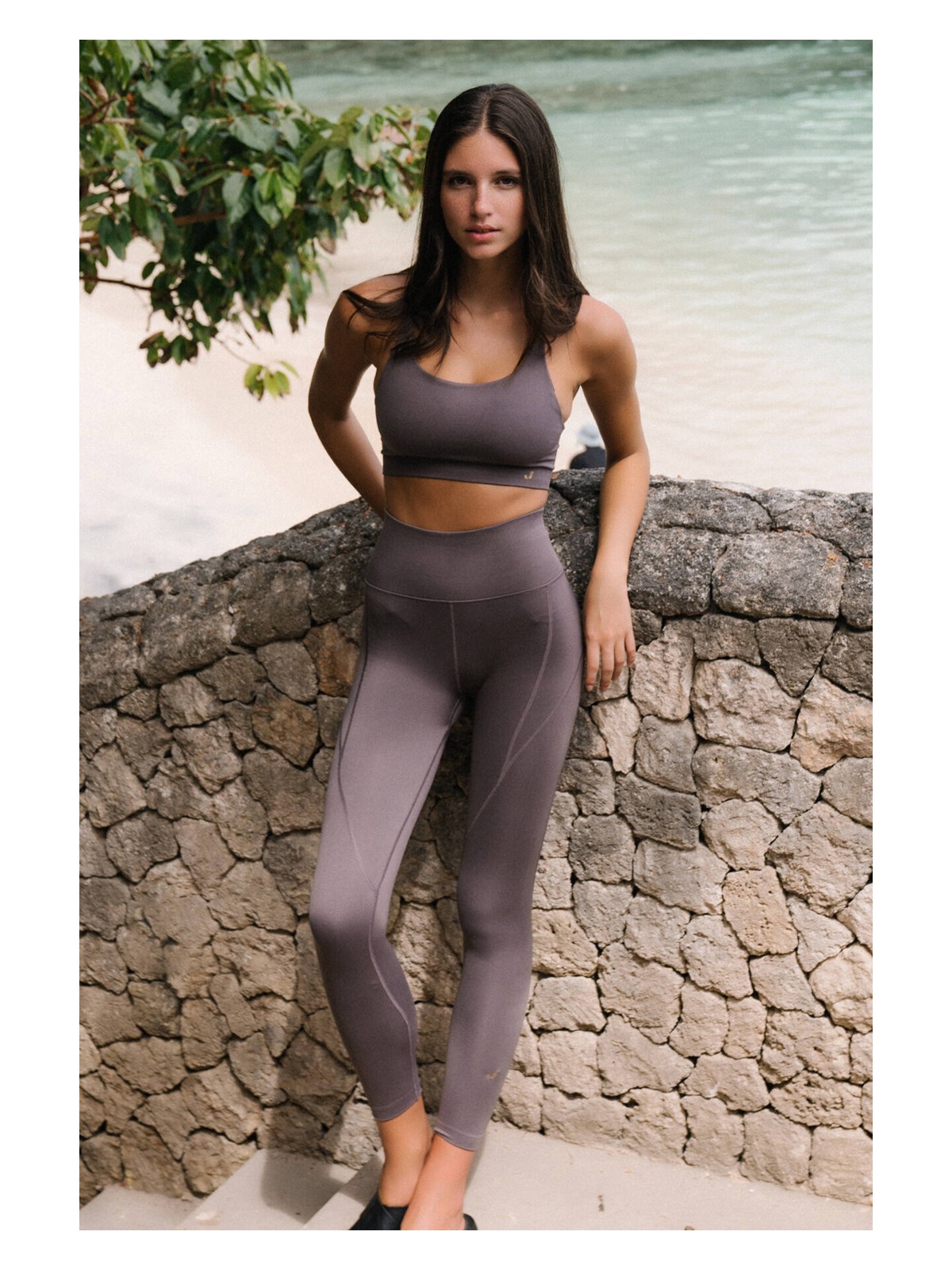 Jerf Pine Yüksek Bel Kadın Tayt Vizon Modeli ile Şık ve Rahat Kullanım