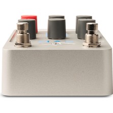 Universal Audio Max Preamp and Dual Compressor Gitar Pedalı