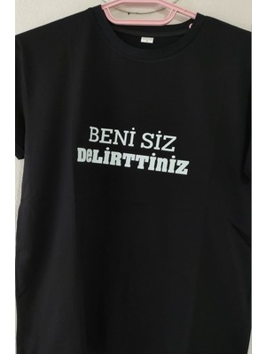 Çelik Auto Beni Siz Delirttiniz Baskılı Pamuklu Likralı T Shirt Beyaz Yazılı Siyah CLK 216