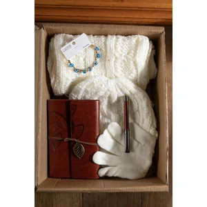 Huge Home Beyaz Atkı, Bere, Eldiven Hediye Seti, Deri Defterli Kış Hediye Seti(Huge Home)
