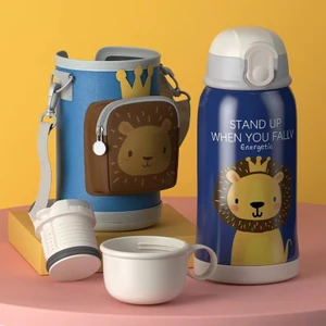 Three Beans Yüksek Değerli 550ML Çift Katmanlı Çocuk Termos Şişesi Dış Mekan Seyahat Karikatür Bardağı 316 Paslanmaz Çelik Termos Bardak, Saman Yalıtımlı Bardak (Yurt Dışından)