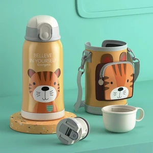 Three Beans Yüksek Değerli 550ML Çift Katmanlı Çocuk Termos Şişesi Dış Mekan Seyahat Karikatür Bardağı 316 Paslanmaz Çelik Termos Bardak, Saman Yalıtımlı Bardak (Yurt Dışından)