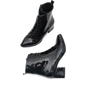 Katerina Siyah Rugan (5cm) Kalın Topuklu (5cm) Sivri Burun Bağcıklı Günlük Kadın Bot