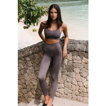 Jerf Pine Yüksek Bel Kadın Tayt Vizon Modeli ile Şık ve Rahat