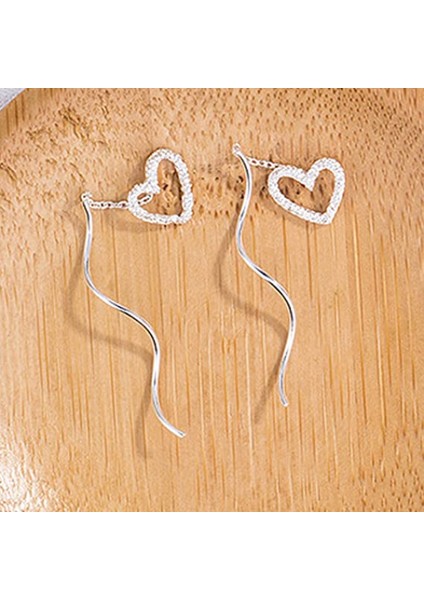 Dalgalı Uzun Zincirli Boş Kalp Tel Damla Delikli Parti Hediyesi Gümüş Küpe (Yurt Dışından) modelleri