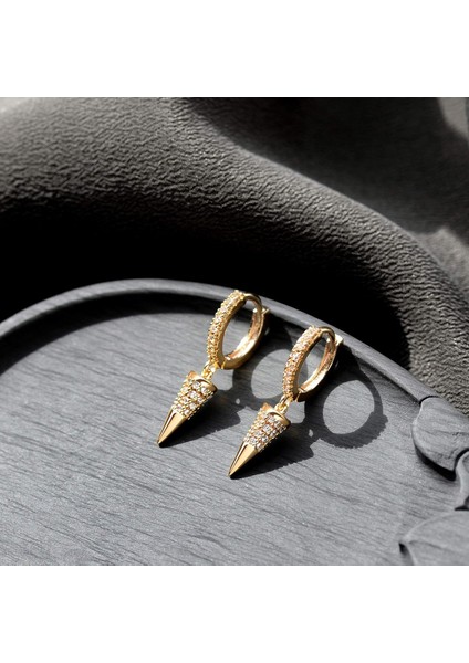 Avekı Altın Zarif Dangle Hoop Kadın 14 K Altın Kaplama Narin Sevimli Geometrik Üçgen Koni Dangle Küpe (Yurt Dışından) fırsatları