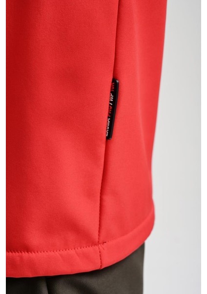 2111161 Erkek Kırmızı Yağmur Rüzgar Geçirmez Softshell Özellikli Mont modelleri