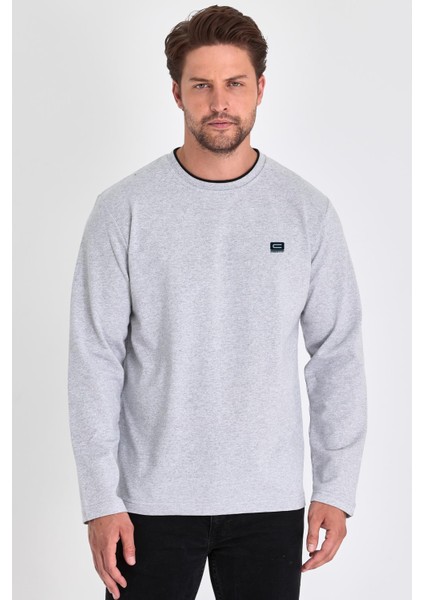 Erkek Gri Çift Bisiklet Yaka Baskı Detaylı Standart Rahat Kesim Sweatshirt