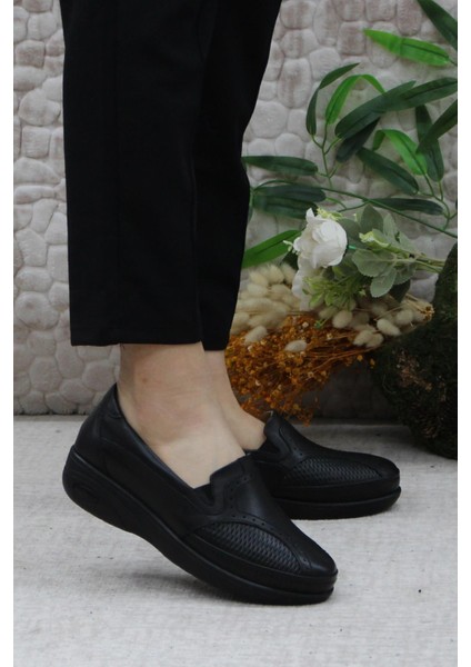 4152 Deri Kemik Çıkıntısına Özel Kadın Ayakkabı fiyatları