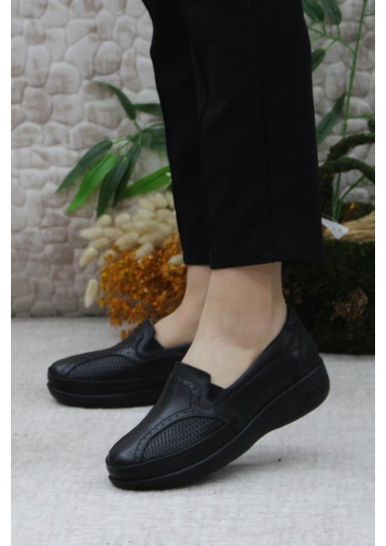 4152 Deri Kemik Çıkıntısına Özel Kadın Ayakkabı fırsatları