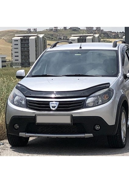 Dacia Sandero Ferrous Ön Kaput Koruyucu Rüzgarlık 2009 2012