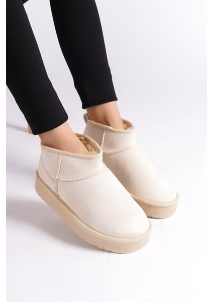 Kalın Tabanlı Yuvarlak Burunlu Kürklü Kısa Kadın Bot modelleri