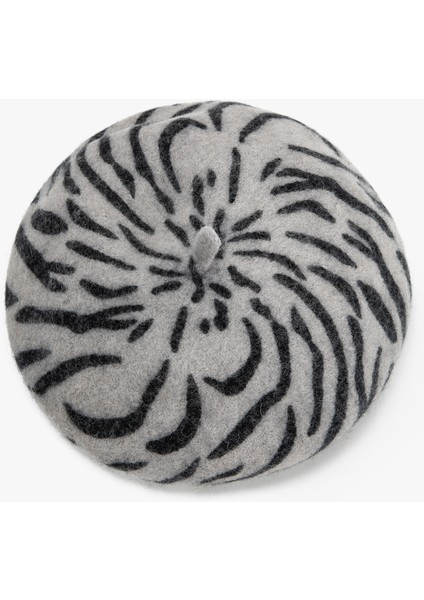Ressam Şapka Yumuşak Dokulu Zebra Desenli fiyatları