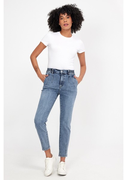 Kadın Norah Med Blue Yıpratma Detaylı Beli Lastikli Jean Pantolon