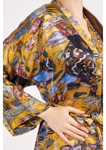 Saf Ipek Kısa Kimono Kaftan | Gold Desenli | Nomads Felt
