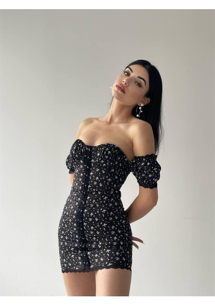 Karla Siyah Mini Elbise