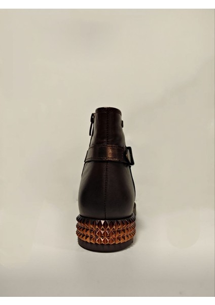 1707704 Kahverengi Kadın Bot fırsatları