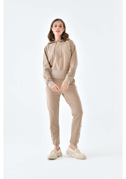 Kadın İki İp Düğme Detaylı Takım Beige 30640