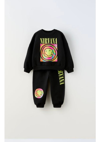 Yeni Sezon Nirvana Alt Üst Takım Siyah Renk Üzeri Baskılı indirimleri