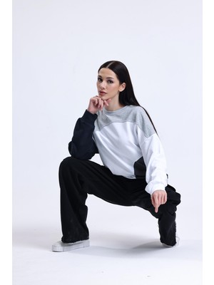 Pulur.co Gri Melanj Parçalı Bisiklet Yaka Sweatshirt