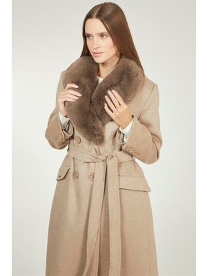 Zühre Yaka Kürk Detaylı Kaban