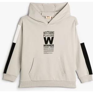 Kapşonlu Sweatshirt Kanguru Cepli Spor Temalı Baskı Detaylı Pamuklu