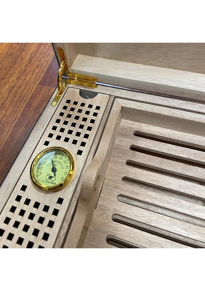1966 Limited Edition Puro Kutusu Humidor 30's