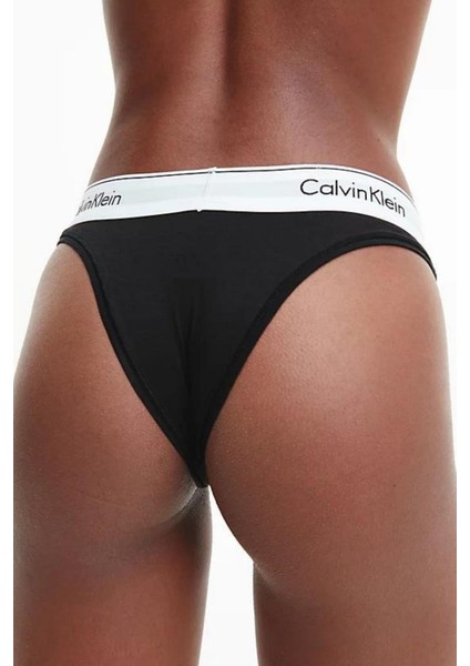 Kadın Brazilian Külot modelleri