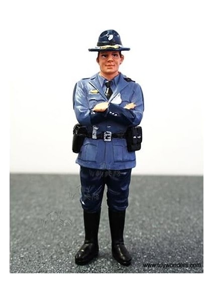 16108 Amerikan Diorama Heykelcik H2ZD70W7BG - Eyalet Polisi Tim Figürü (1/18 Ölçekli, Mavi) 16108 Pres Döküm Araba 6282V18P7G Model 16108 Amerikan Diorama Heykelcik - 1:18 Ölçekli (Yurt Dışından)
