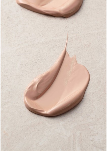 The Body Shop Fresh Nude Fondöten 30 ML Light 2C