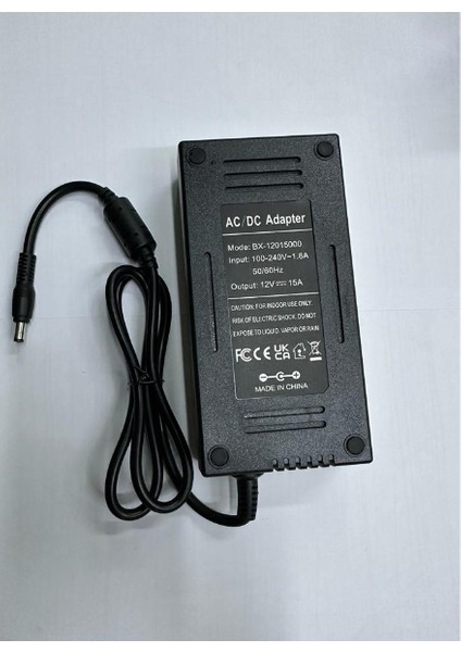 12 Volt 15 Amper Adaptör 12 Volt 15 Amper Plastik Kasa Adaptör 12 Volt 15 Amper 5.5 mm 2.5 mm Adaptör