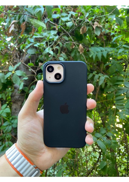 Meri Case Apple iPhone 15 Uyumlu Logolu Içi Kadife Lansman Kılıf Arka Kapak