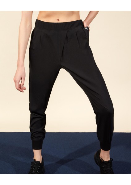 W Micro Coll Daily Jogger Pant Kadın Siyah Eşofman Altı S211078-001