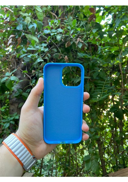 Meri Case Apple iPhone 15 Pro Uyumlu Logolu Içi Kadife Lansman Kılıf Arka Kapak