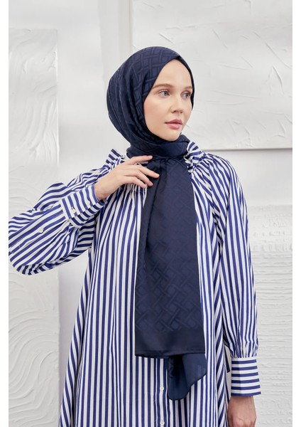 Armanda Italyan Jakar Geometrik Desen Şal - Yeni Jakarlı Trend Şal Scarf - Lacivert
