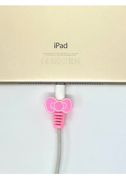 Minnie Mouse Pembe Fiyonk Temalı Şarj Aleti Kablo Koruyucu
