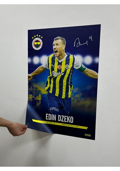 Odyak Statıkıum 2023-2024 Edın Dzeko Poster 56X80 cm Statik Kağıt Yapışkansız Lisanslı Orjinal