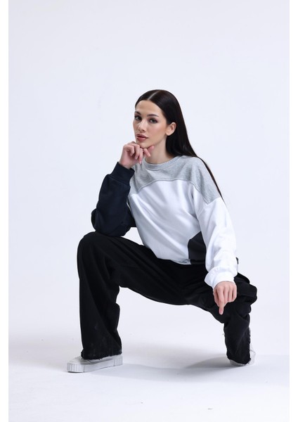 Gri Melanj Parçalı Bisiklet Yaka Sweatshirt