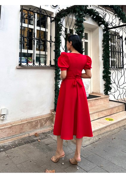 Karpuz Kollu Kırmızı Krep Midi Boy Kloş Elbise fırsatları