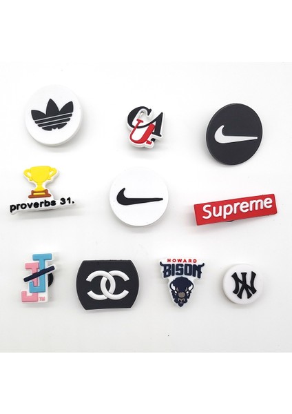 Moda Logosu Pvc Ayakkabı Takılar Jibbitz Popüler Tüm Maç Ayakkabı Dekorasyon Fit Crors Sandalet Unisex Hediyeler (Yurt Dışından)
