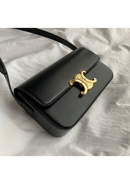 2021 Yeni Yaz Lisa Koltuk Altı Çantası Baget Çanta High-End Niş Çanta ile Aynı (Yurt Dışından) modelleri