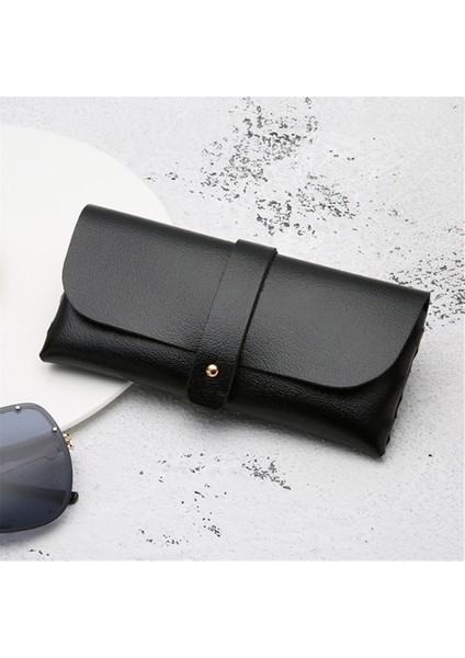 Yeni Moda Yumuşak Deri Beyaz Siyah Gözlük Kılıfı Trendy Güneş Gözlüğü Tek Toka Gözlük Kutusu (Yurt Dışından) fiyatları
