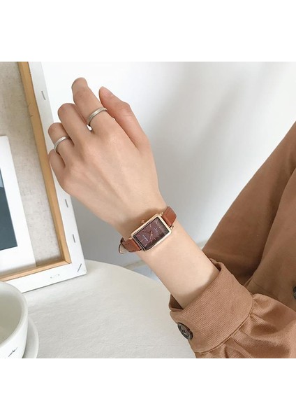 Basit Elegance Retro Ins Stil Kadın Saat Moda Kore Tarzı Küçük Kare Saat (Yurt Dışından) modelleri
