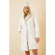 Hazelin Kadın Beyaz Tek Düğmeli Çift Cepli Astarlı Buklet Kaşe Kaban HZL22W-BD190821