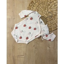 Maddu Baby Kız Bebek Çilek Desenli %100 Pamuk 2’li Zıbın Takımı
