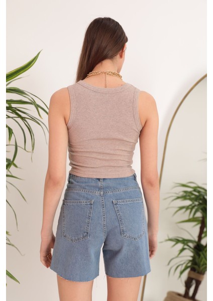 Kaşkorse Kumaş Bisiklet Yaka Kadın Crop-Bej fırsatları