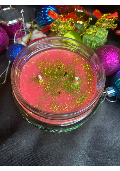 Hediyelik ve Dekoratif Yılbaşı Konseptli Simli Kokulu Soya Mum %100 Vegan(Christmas,yılbaşı) modelleri