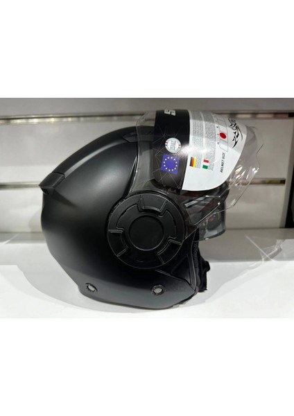 Kask SW-766 Mat Siyah Çenesiz Güneş Gözlüklü